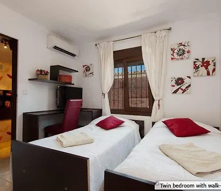 Golden Beach Villa